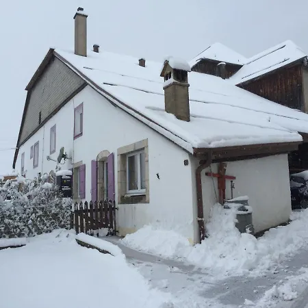 Le 13, Charmant De 2 Pieces A Apartment Lignerolle