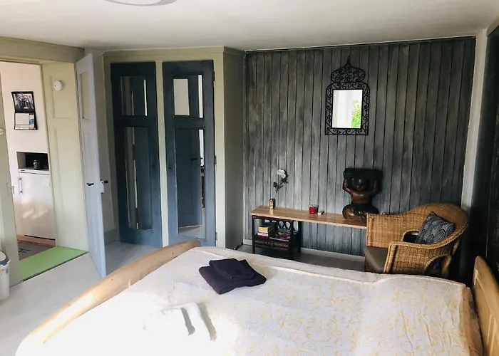 Le 13, Charmant De 2 Pieces A Appartement Lignerolle